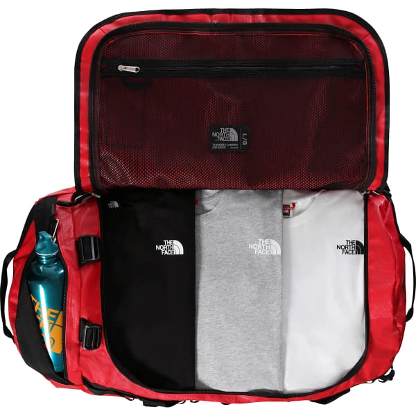 Duffels THE NORTH FACE BASE CAMP DUFFEL L TNF RED/TNF BLACK 23 Rouge 2 Duffels THE NORTH FACE BASE CAMP DUFFEL L TNF RED/TNF BLACK 23 Rouge – Image 2